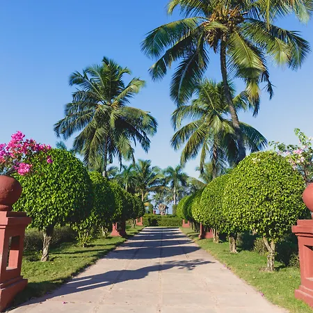 The Lalit Golf & Spa Resort Goa-3